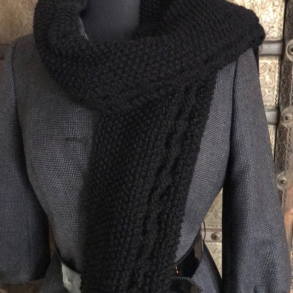 NEW HAND KNITTED BLACK SCARF - Picture 4 of 7